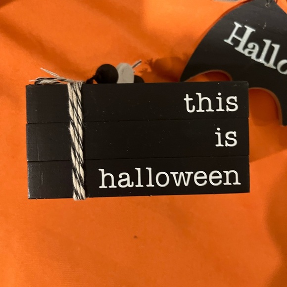 Disney Halloween Party Decor Set - Black and Orange - Picture 8 of 16